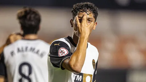 El drama que afecta a Warren Madrigal de cara a su debut en Valencia