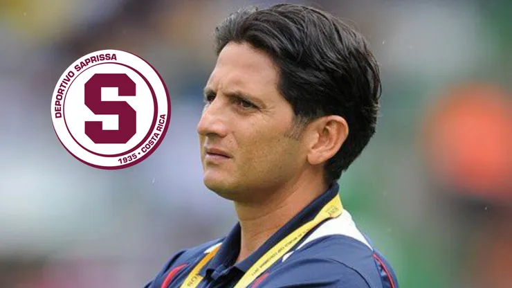 Ronald González, DT de Comunicaciones.