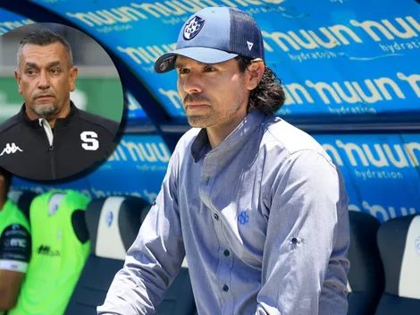 Greivin Mora le apunta a José Giacone