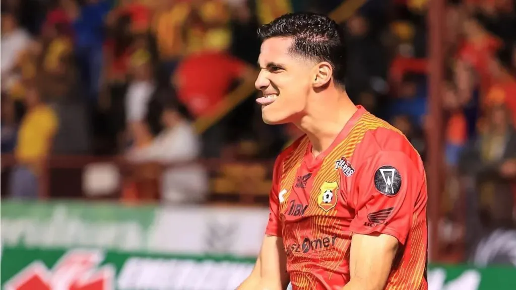 Tepa González tuvo una molestia muscular. (Twitter)