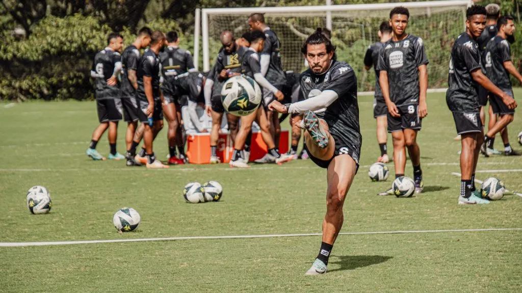 Ariel Rodríguez habló de su nuevo entrenador. (Saprissa)