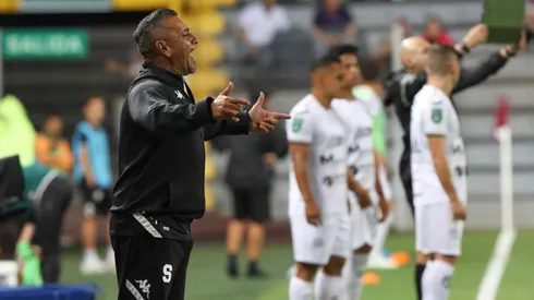 Un ex dirigido por Giacone jugará en Costa Rica y no en Saprissa