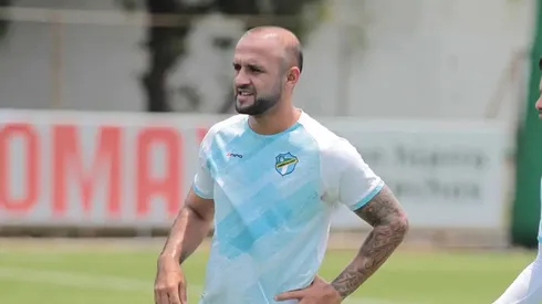 José Contreras reveló una intimidad de sus estruendosas declaraciones tras la salida de Willy Olivera en Comunicaciones