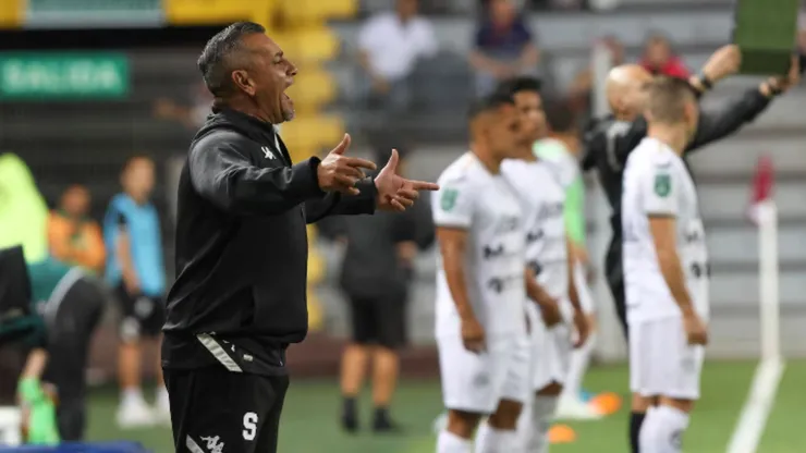 José Giacone está comprometido para lograr los objetivos del Deportivo Saprissa y no se guarda nada en sus palabras.