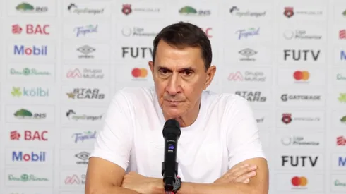 Guimaraes ya lo sabe: Alajuelense está cerca de perder a una pieza clave.