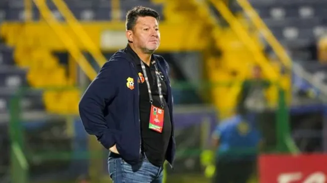 Jafet Soto anunció que no será el DT en el 2025.