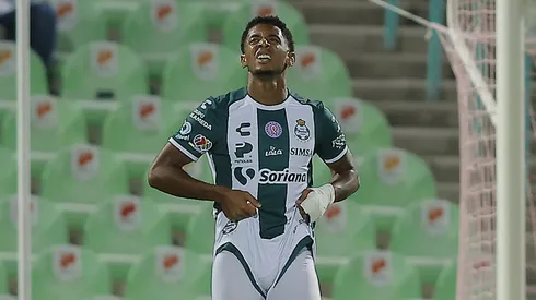 Santos hace cambios que podrían afectar a Antony Choco Lozano