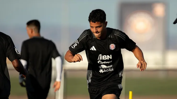 Warren Madrigal saca a la luz la interna entre los jóvenes de la Selección de Costa Rica.