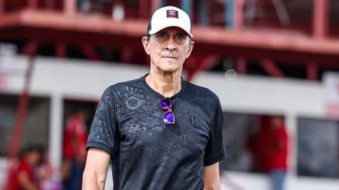 El futuro de Alajuelense: es argentino, tiene mucho que ver con Messi y Di María y sueña con jugar para Guimaraes.