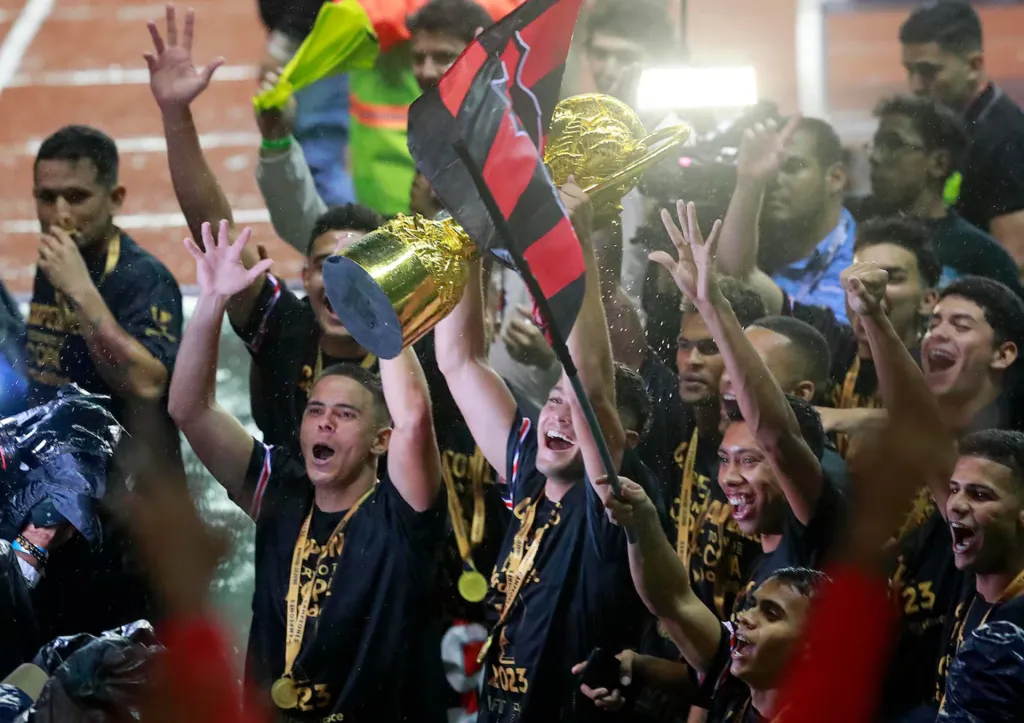 Alajuelense venció 2-0 a Saprissa en el última final del Torneo de Copa. (Foto: Rafael Pacheco Granados)