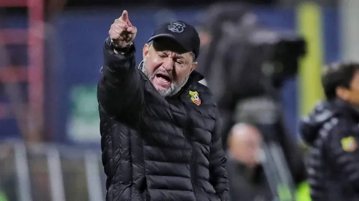 "Falta humildad": figura de Herediano golpea donde más le duele a Jafet Soto