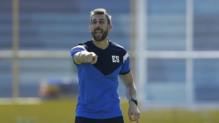 David Doniga tomó decisión drástica con uno de los legionarios de la Selección de El Salvador