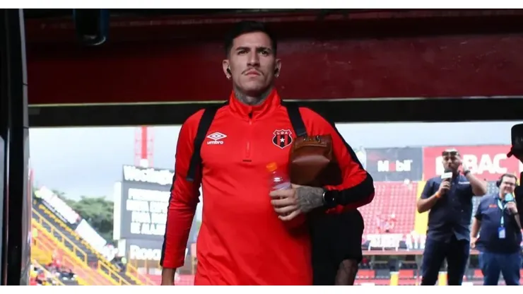 Alajuelense regresa a la acción mañana por la Copa Centroamericana ante Comunicaciones con un gran regalo de Canhoto.