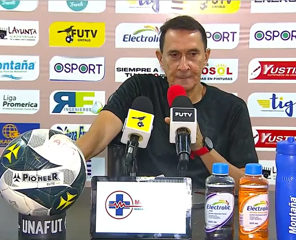 Guimaraes no se preocupó por el resultado (FUTV).