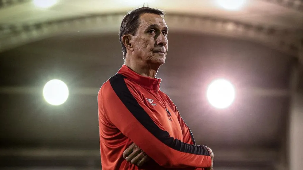 Guimaraes espera tranquilo a que se defina su rival de semifinales. (Instagram Alajuelense)