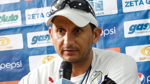 Ronald González, DT de Comunicaciones.