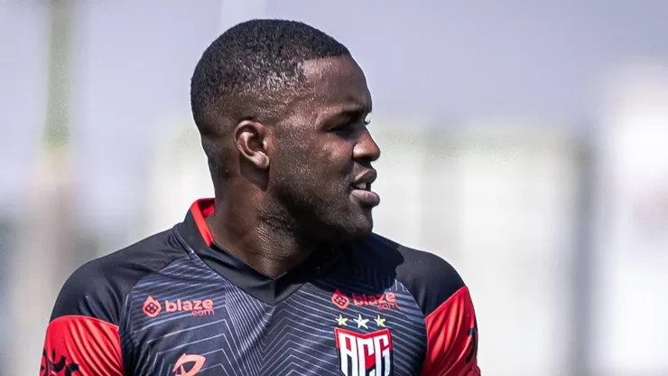 Se consuma el fracaso de Joel Campbell en Brasil ¿Se acerca a Alajuelense?