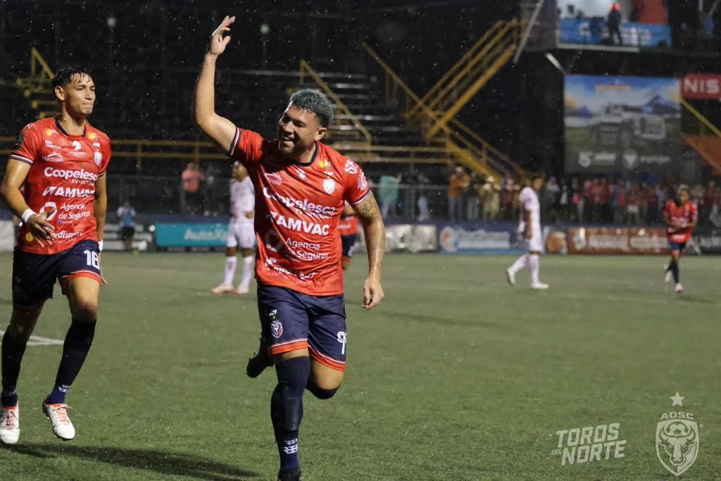 Brian Martínez – San Carlos