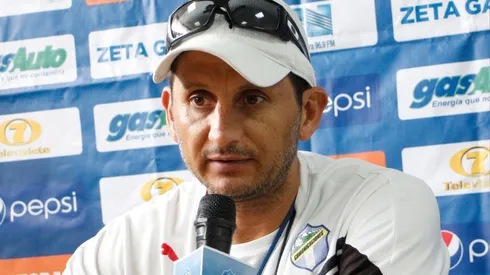 Ronald González, DT de Comunicaciones.