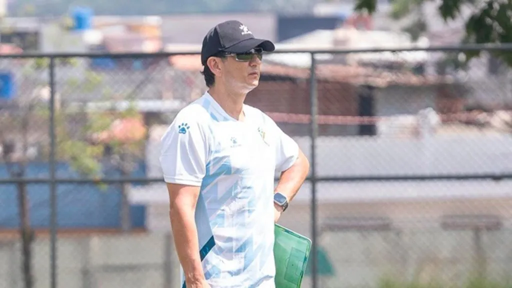 Ronald González está interesado en Bonilla (Comunicaciones).