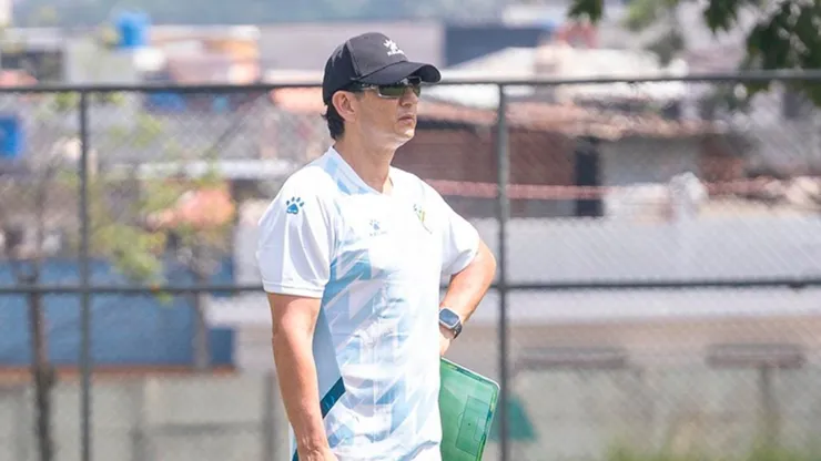La Liga Nacional de Guatemala pone contra las cuerdas a Ronald González y Comunicaciones