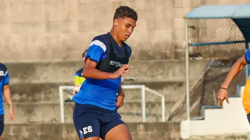 Gabriel De Azevedo da las sensaciones de debutar con El Salvador en el estadio Cuscatlán