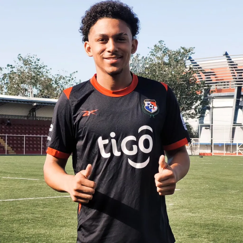 Moises Véliz, jugador de Panamá.