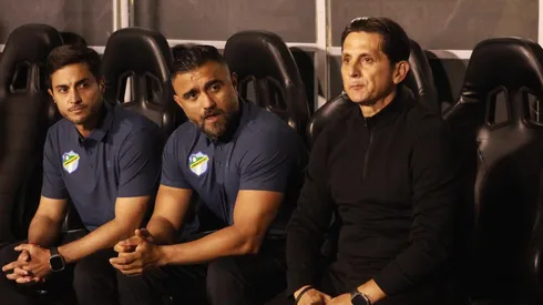 Lo sufre Ronald González: otra noticia perjudica a Comunicaciones en un momento clave.