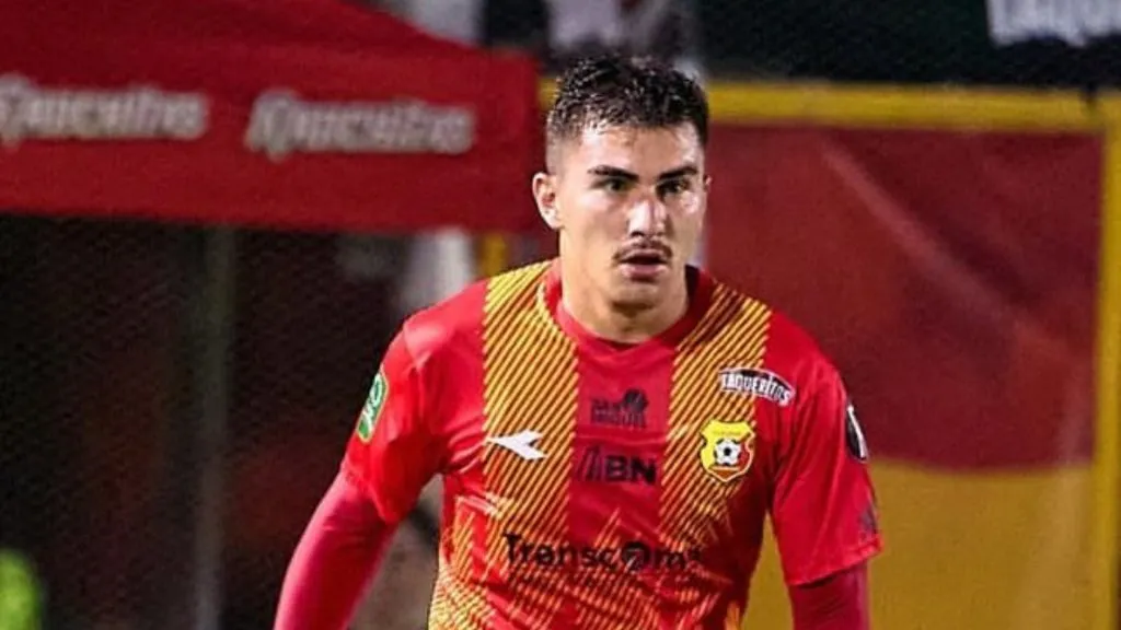 Fernán Faerron no fue convocado por un tema físico.