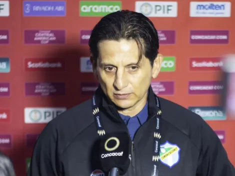 Comunicaciones cumple más deseos a Ronald González al confirmar dos salidas