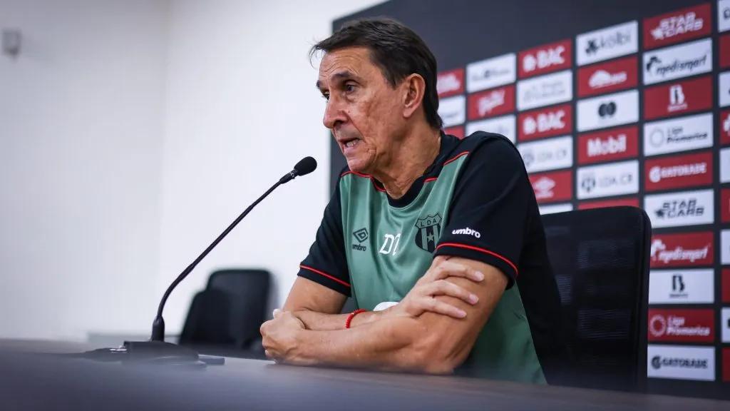 Guimaraes se prepara para el momento más complicado de la temporada (LDA).