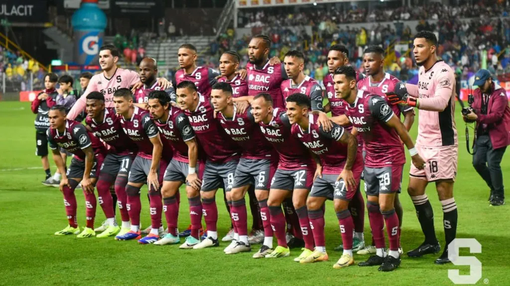 Así formó Saprissa este sábado ante Alajuelense. (Saprissa)