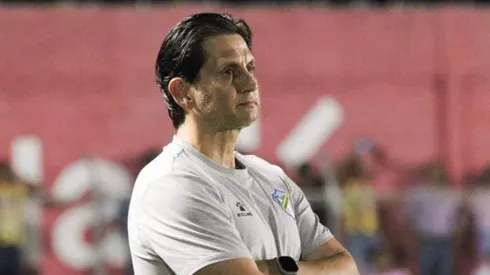 Los errores de Ronald González que provocan molestia en la afición de Comunicaciones