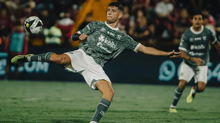 Alberto Toril se metió con lo más sagrado que tiene Saprissa.