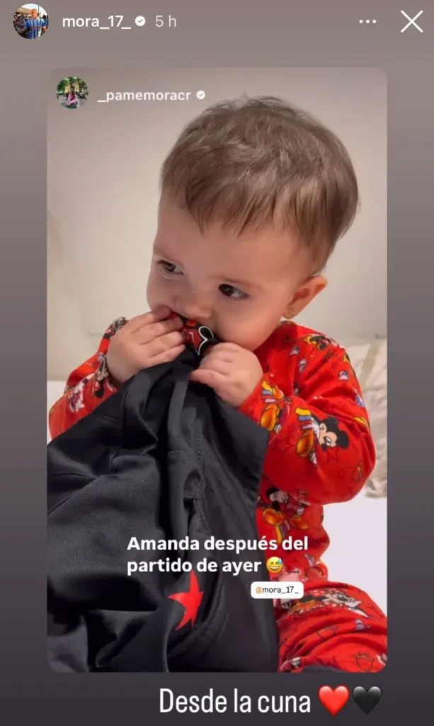 La publicación de Carlos Mora sobre su hija y el amor a Alajuelense.