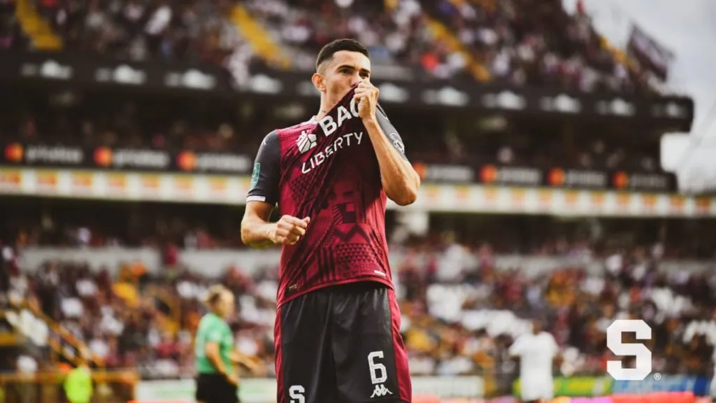 Jefferson Brenes viene siendo figura en Saprissa pero no le escapa a las polémicas. (Saprissa).