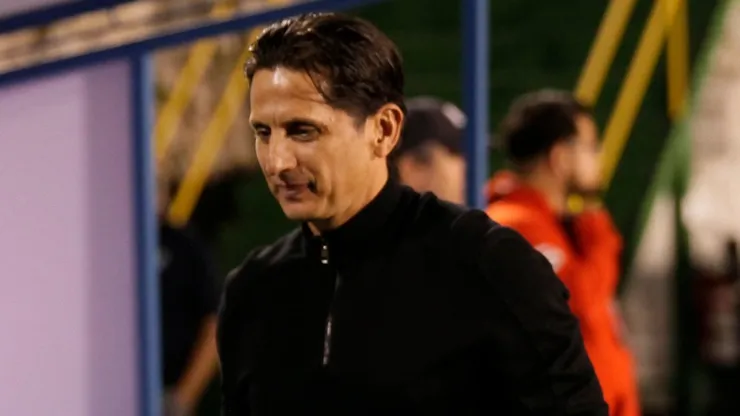 Ronald González comenzó a sacar jugadores de Comunicaciones