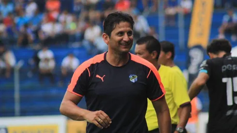 Ronald González comenzará desde cero.