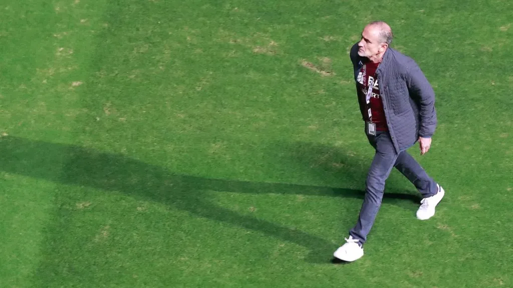 Chinchilla quiere una final entre Saprissa y Alajuelense.