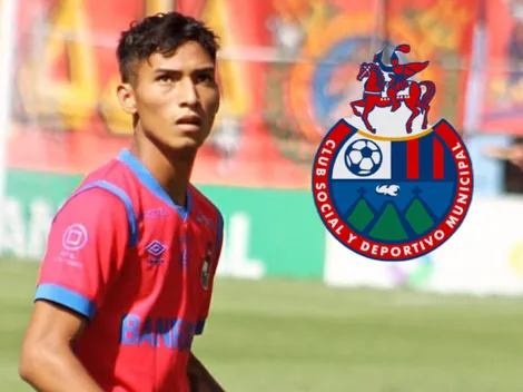 "De joya a basura": escándalo de Rudy Muñoz desata un incendio en Municipal tras la eliminación con Antigua