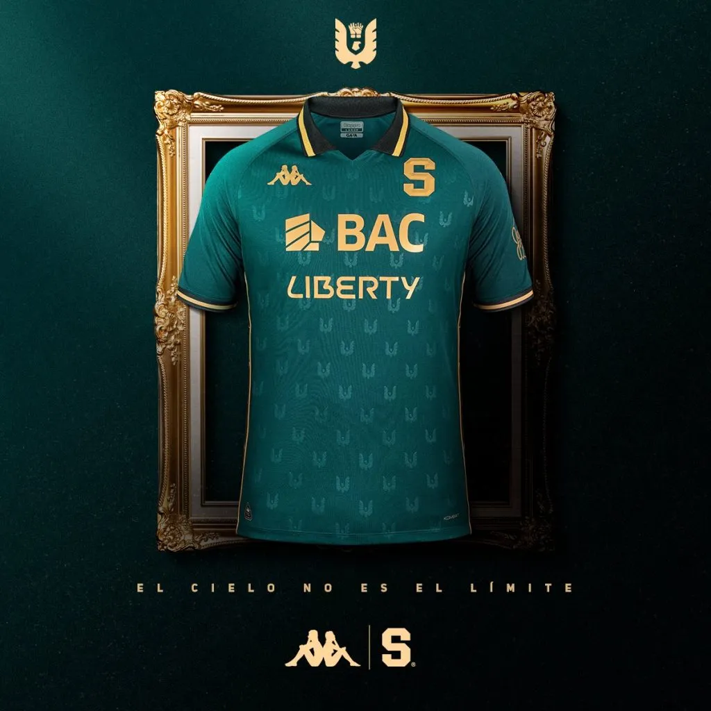 El nuevo uniforme de Saprissa (Saprissa).