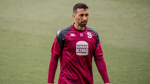 Mariano Torres causa una nueva preocupación en Deportivo Saprissa