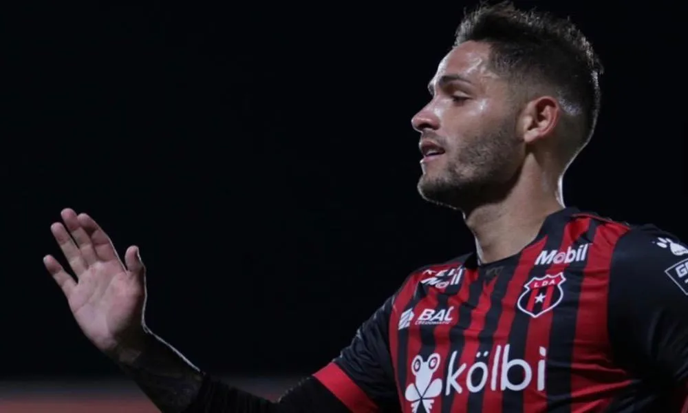 Jonathan Moya  – Liga Deportiva Alajuelense