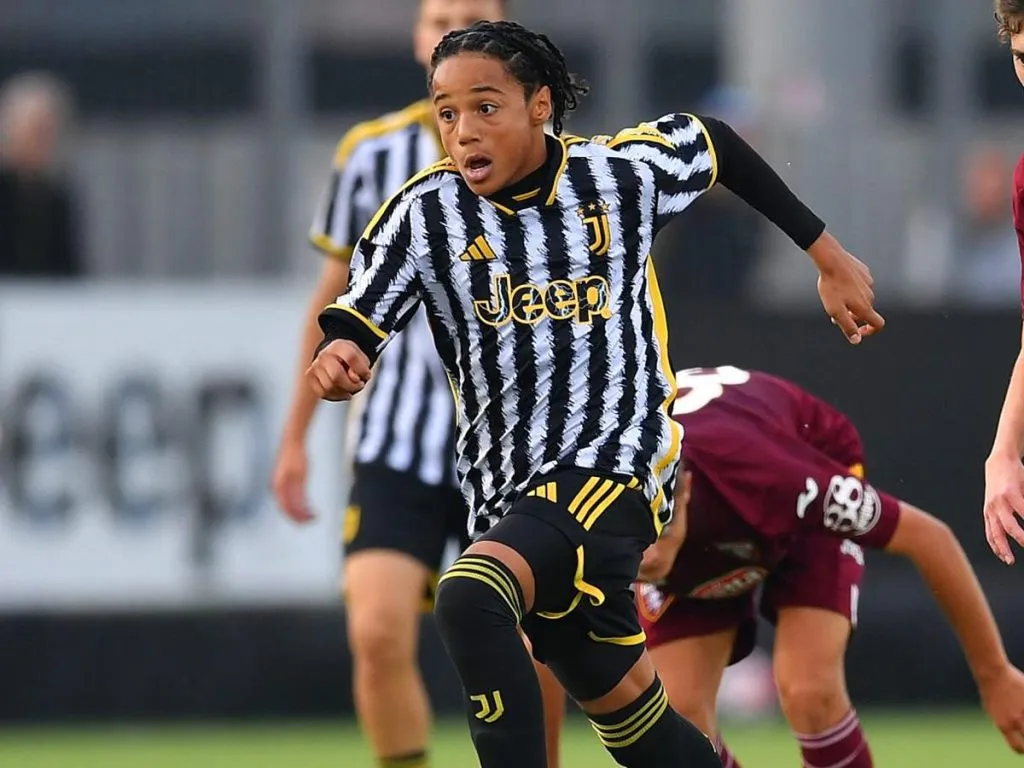 Luis Gabriel Suazo con la U-16 de la Juventus. (Foto: Getty Images)