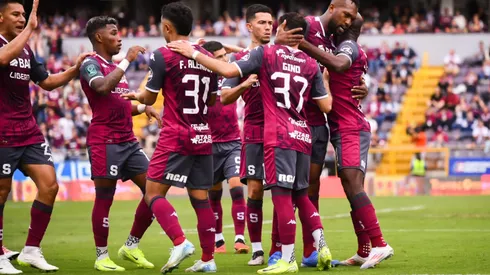 Histórico futbolista del Saprissa es despedido