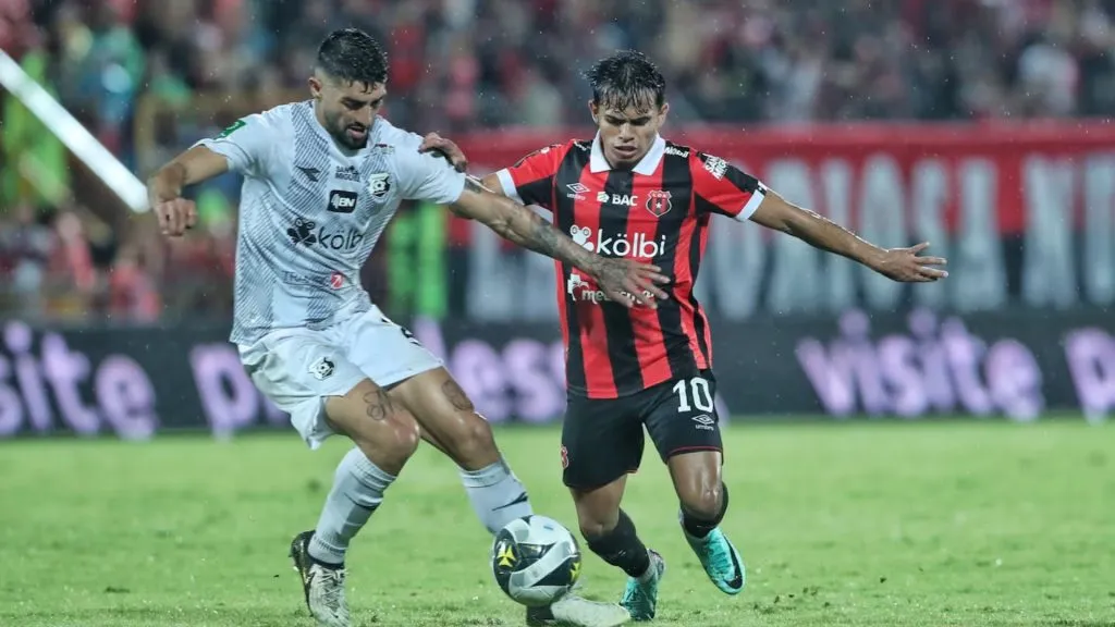Herediano y Alajuelense pasaría al 9 de diciembre.