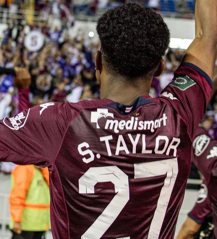 Samir Taylor vuelve a Saprissa (Saprissa).