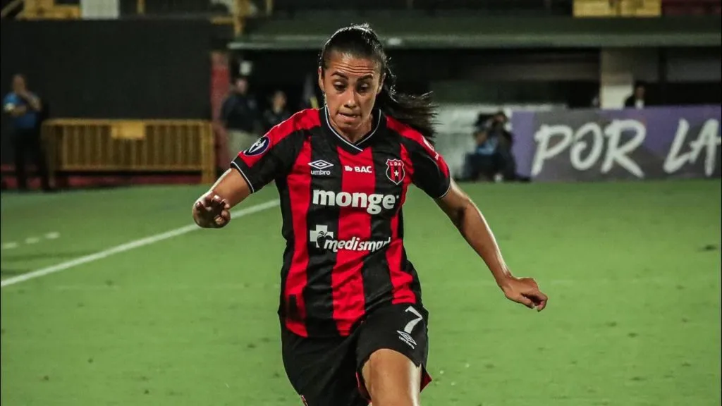 Chinchilla le suplicó a la afición de Alajuelense. (Instagram)