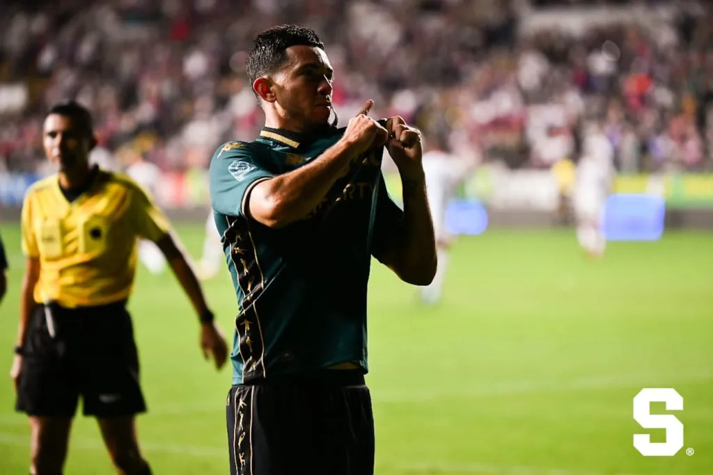 Brenes deberá pasar por el quirófano (Saprissa).