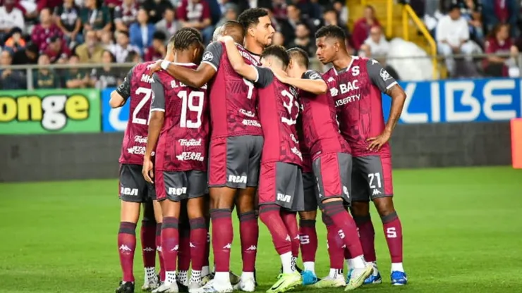Saprissa acelera para repatriar a dos legionarios